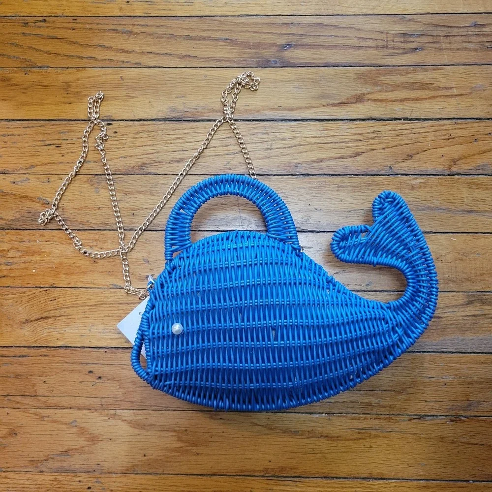 Tommy Bahama Wicker  Whale‎ Crossbody Bag  NWT